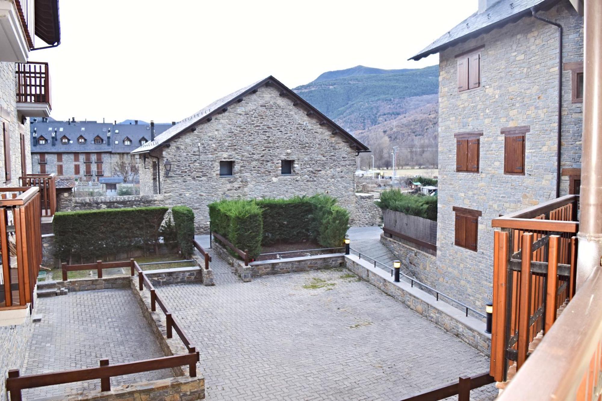 Apartamento Casovall Apartment Esterri d'Àneu Exterior foto